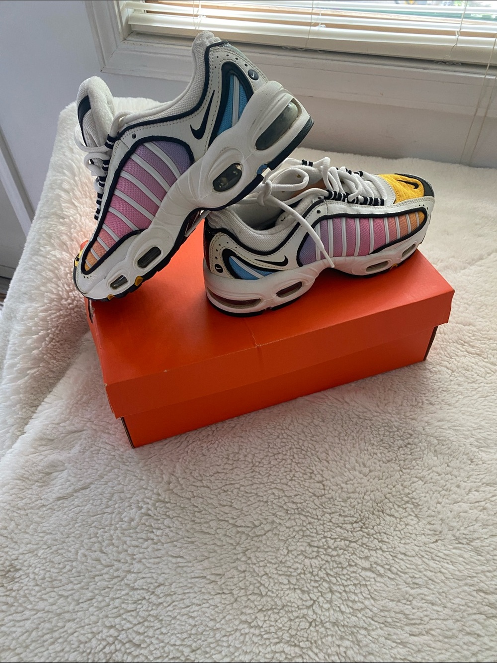 Nike shoes size 7 in womens - Picture 12 of 13